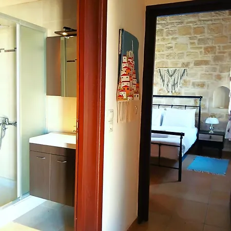 Oia Residence, Private And Peaceful