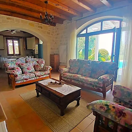 Villa Oia Residence, Private And Peaceful