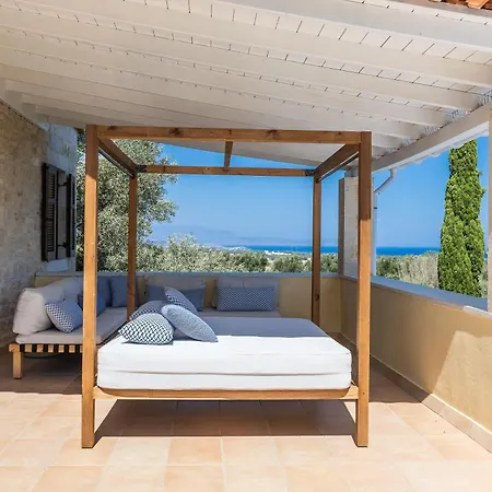 Oia Residence, Private And Peaceful *