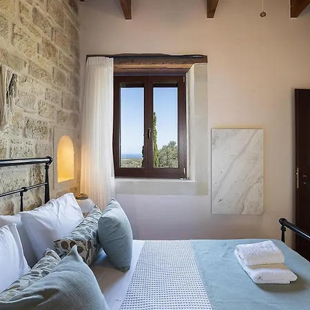 Villa Oia Residence, Private And Peaceful
