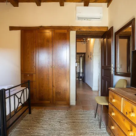 Villa Oia Residence, Private And Peaceful Erfoi